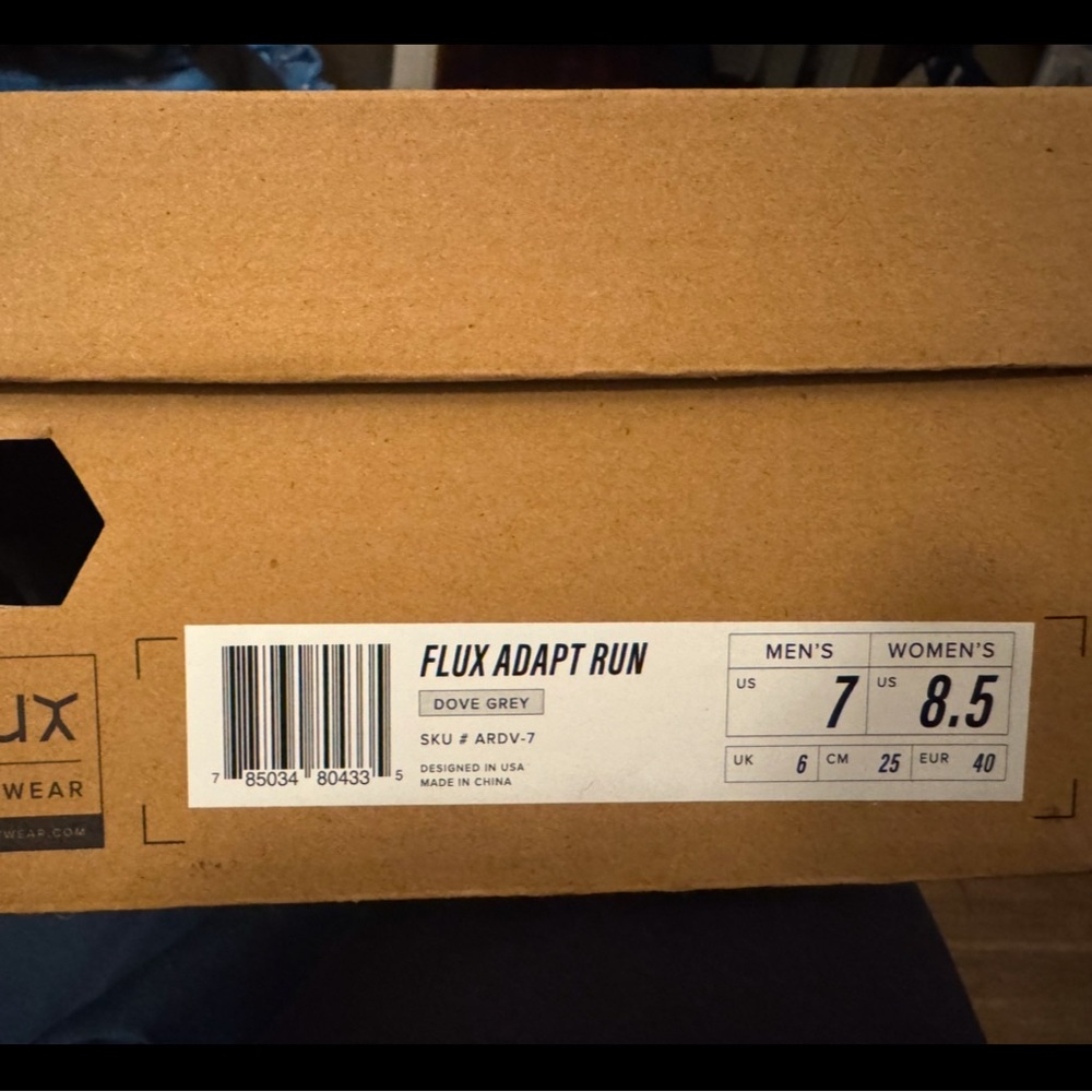 Flux Adapt Runner - Dove BRAND NEW W BOX